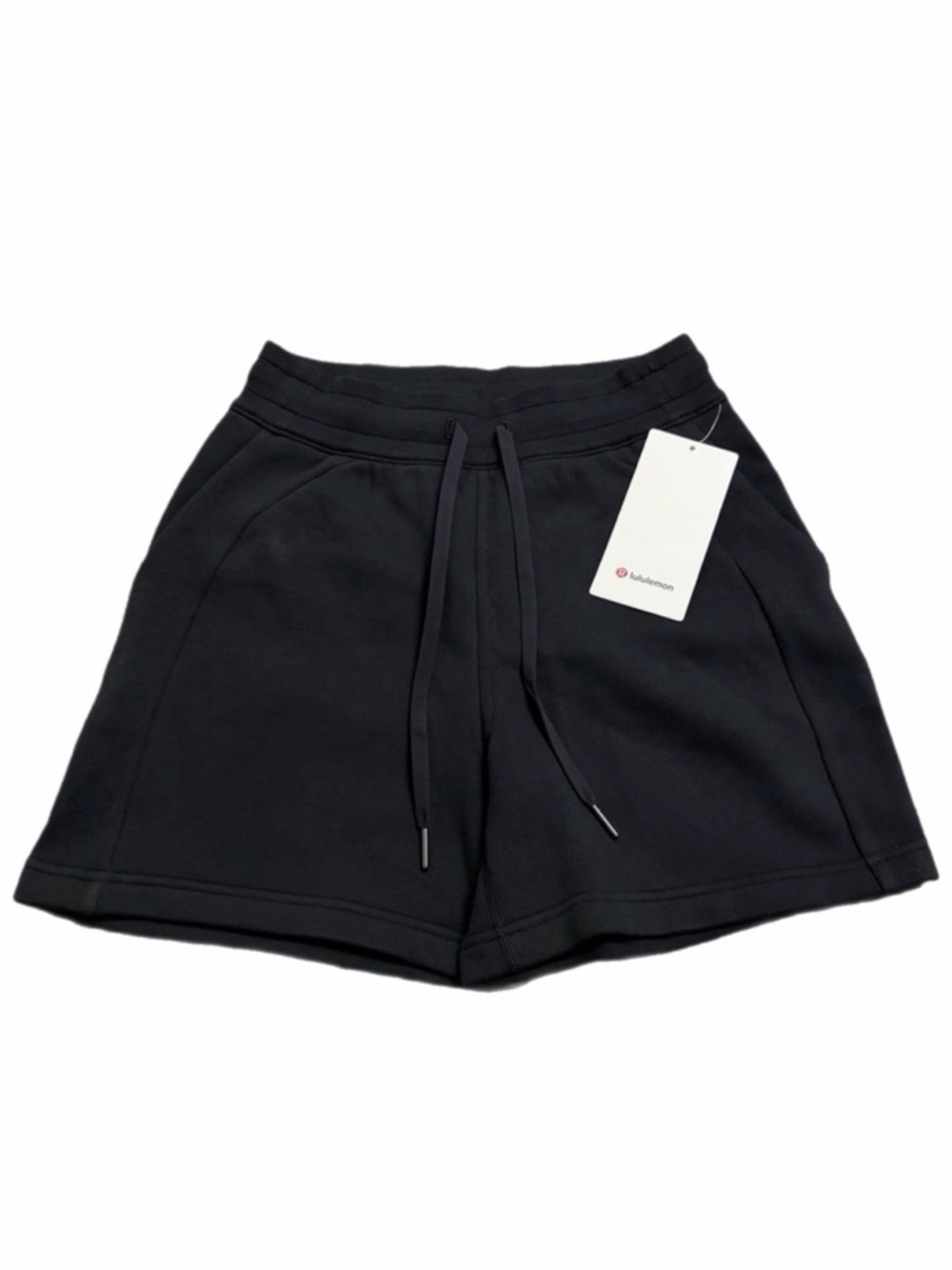 NWT Lululemon Scuba High-Rise Short 5" (Black) Size 4